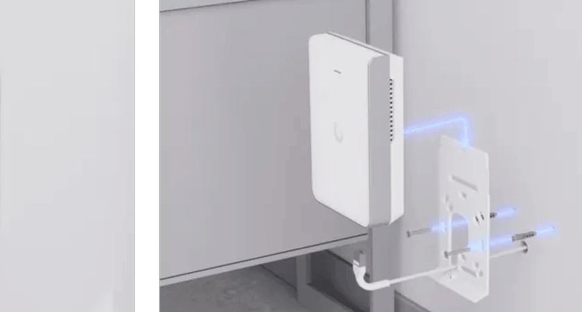 Ubiquiti представляет революционную точку доступа Wi-Fi 7: U7 Pro Wall