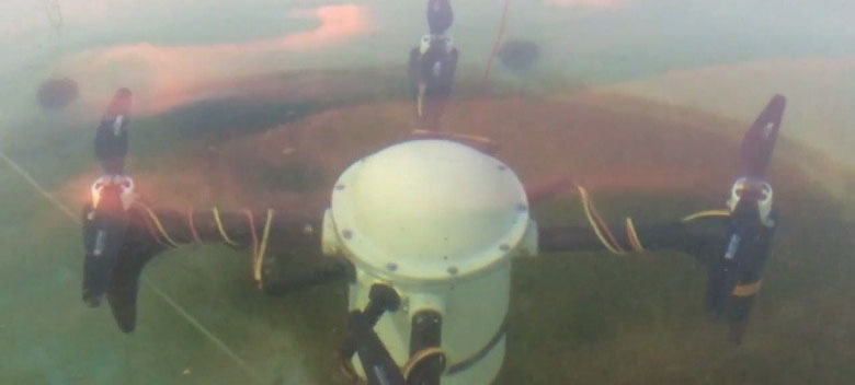 Подводный квадрокоптер