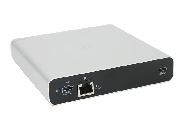 Контроллер Ubiquiti UniFi CloudKey Gen2 Plus