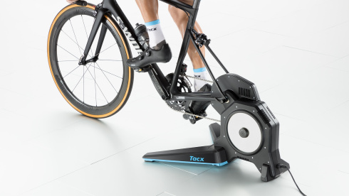 Велотренажер Tacx Flux 2 Smart фото 4