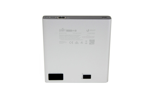 Контроллер Ubiquiti UniFi CloudKey Gen2 Plus фото 6
