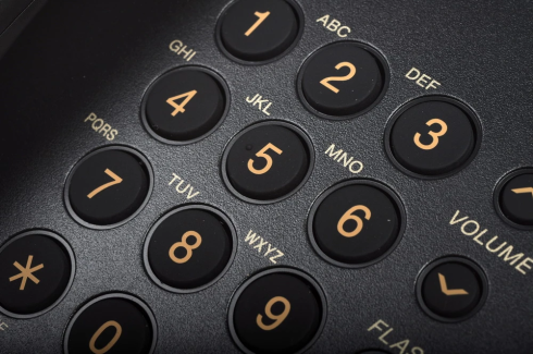 Проводной телефон DECT Panasonic KX-TS2350RUB фото 3