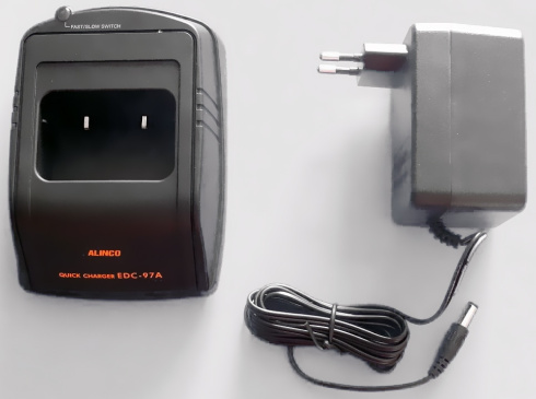 Быстрое зарядное устройство Alinco для радиостанций DJ-191/596 фото 3