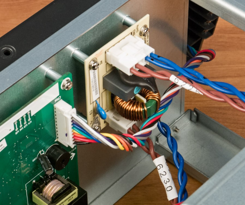Источник бесперебойного питания APC Easy UPS SMV 3000VA 230V фото 8