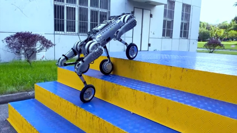Робопес Unitree Robotics B-W фото 3
