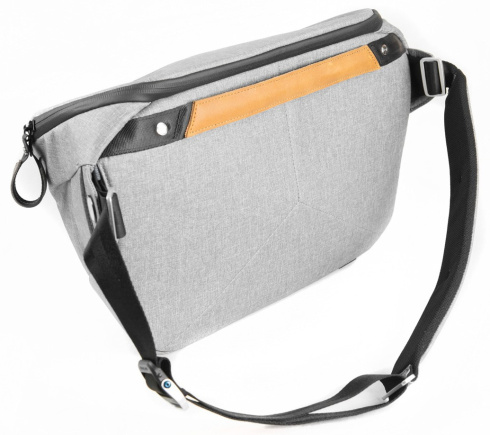 Сумка Peak Design The Everyday Sling светло-серый фото 2
