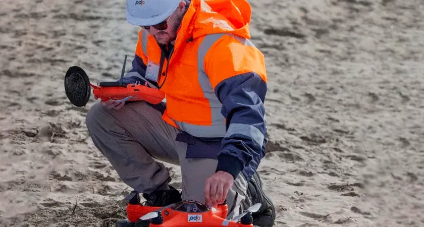 Разные варианты использования водных дронов SwellPro